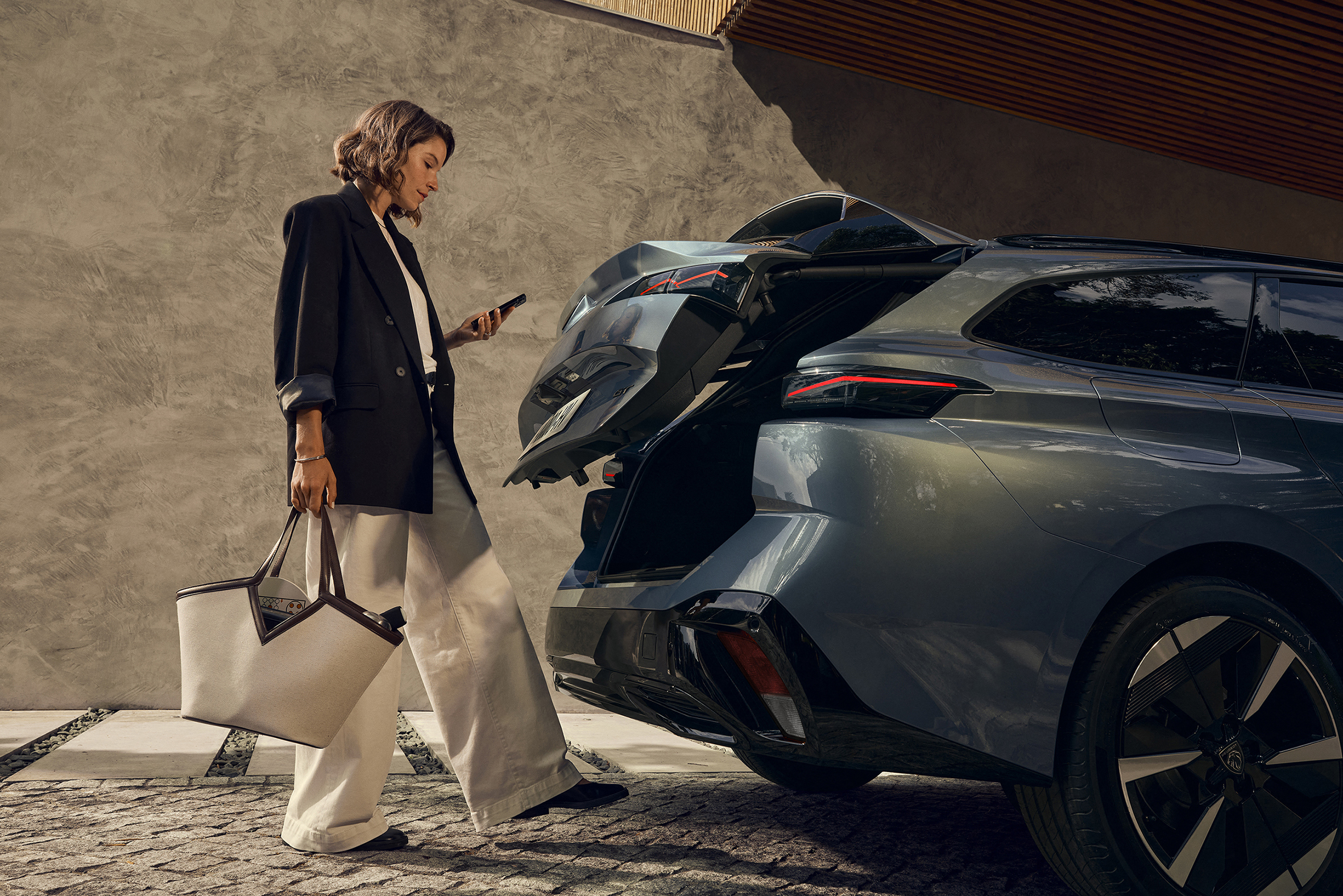 PEUGEOT_E308SW_2508CV_544_FR