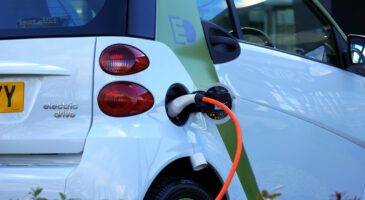 Guide 2025 : Choisir sa voiture électrique en leasing social