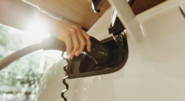 Révolution des petites voitures électriques à moins de 15 000 €