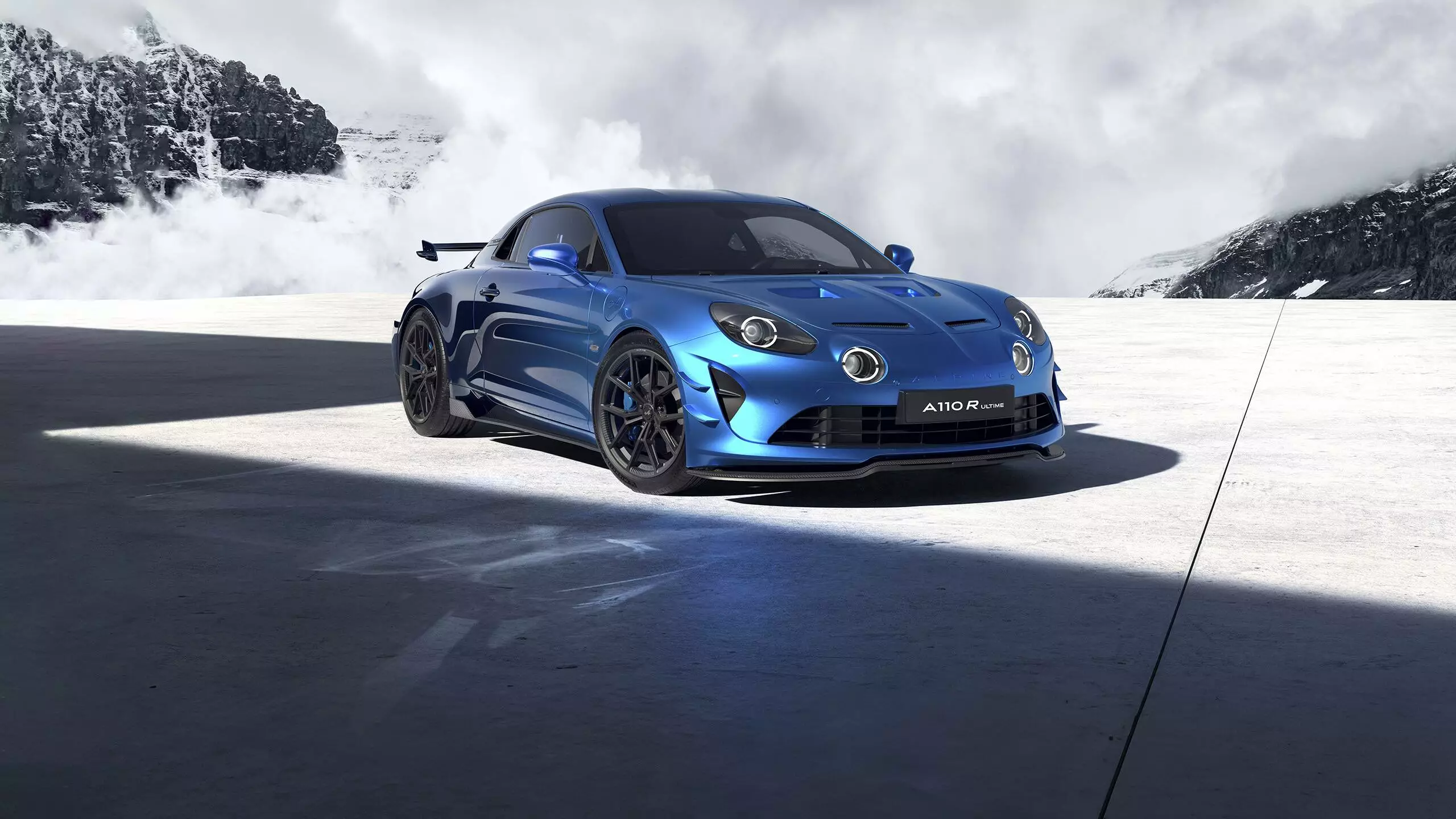 L’Alpine A110 R Ultime met le feu à la piste !