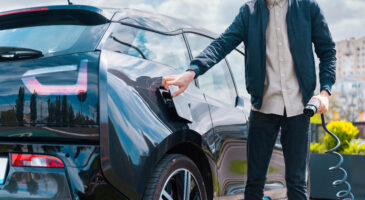 thermique-vs-electrique-qui-coute-le-plus-cher-en-entretien