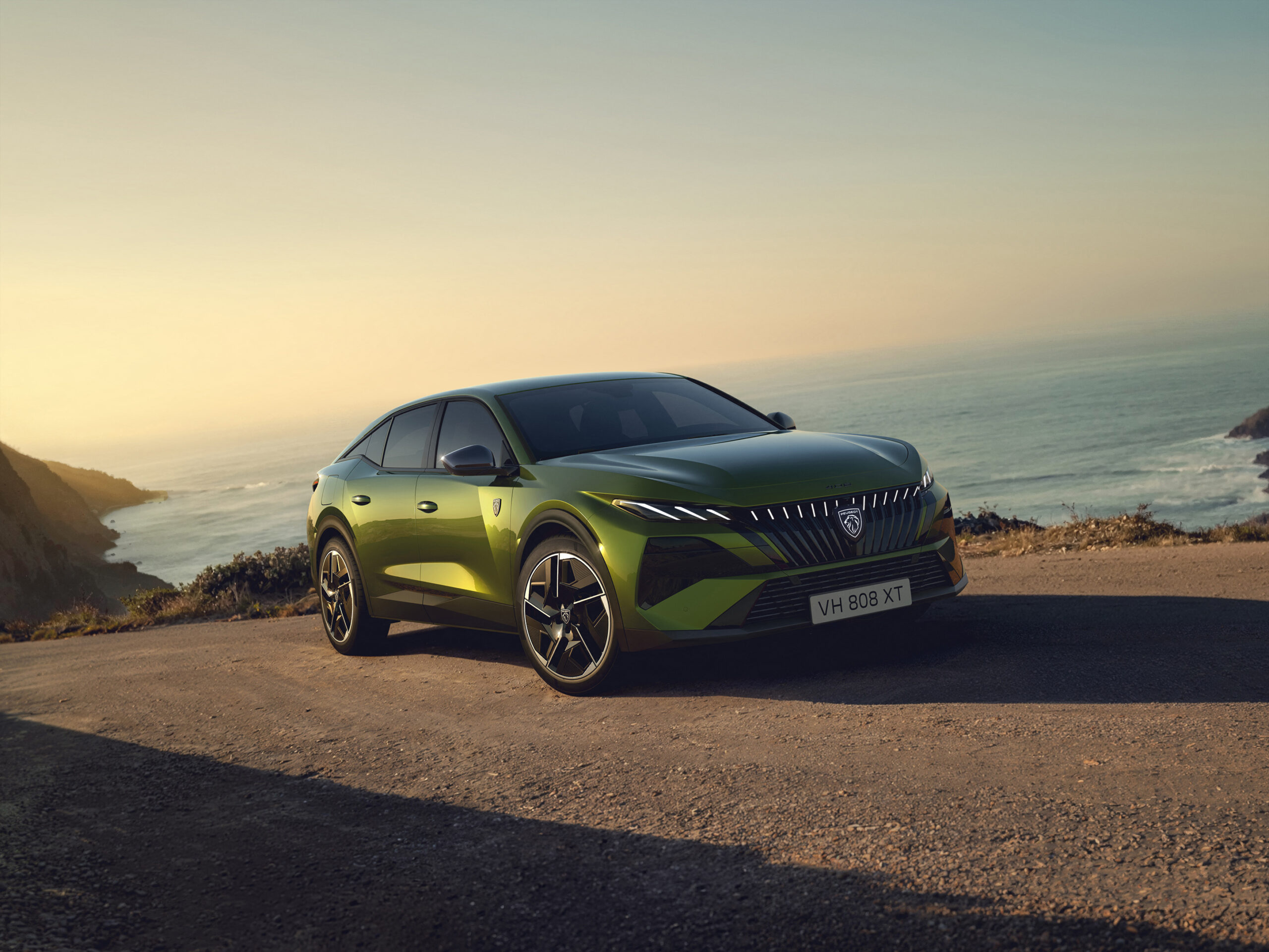 Peugeot 408 hybride rechargeable restylée