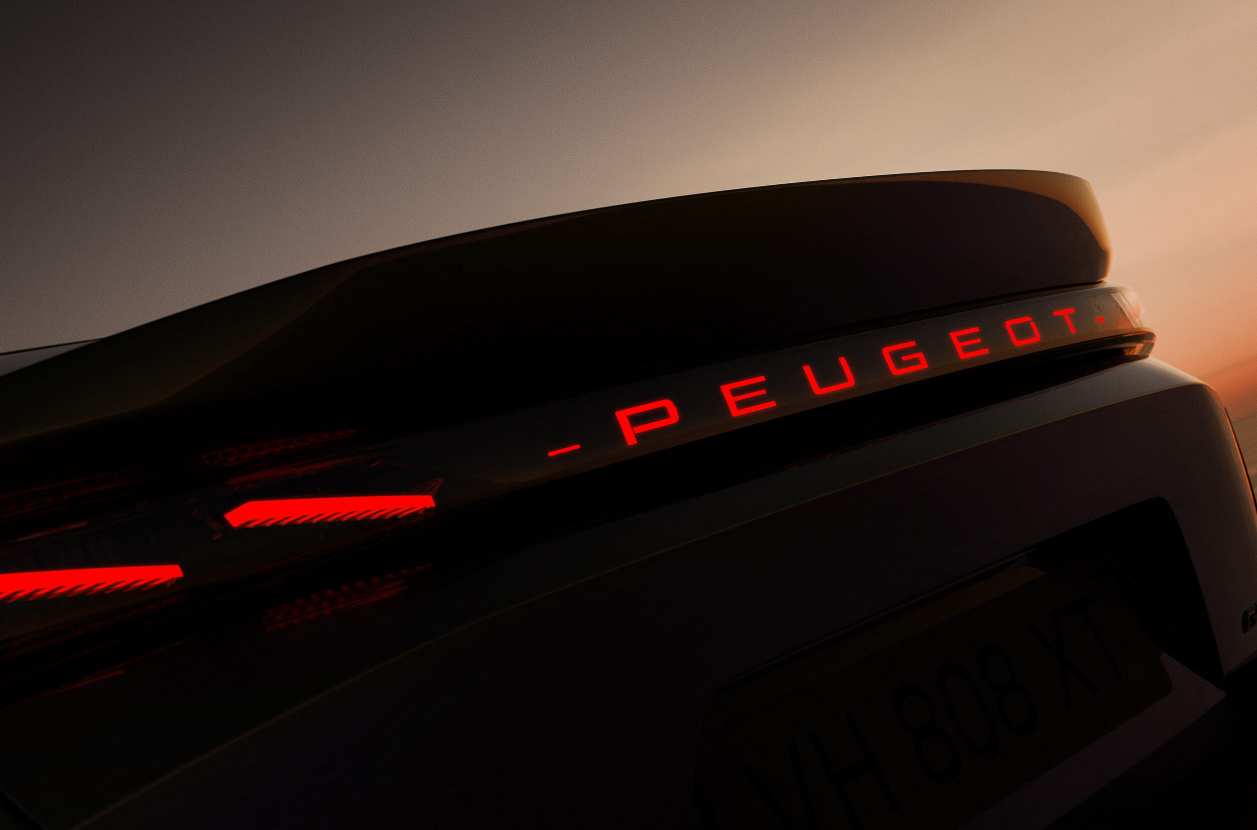 Peugeot 408 hybride rechargeable restylée