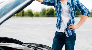 depart-en-vacances-la-checklist-incontournable-pour-controler-sa-voiture