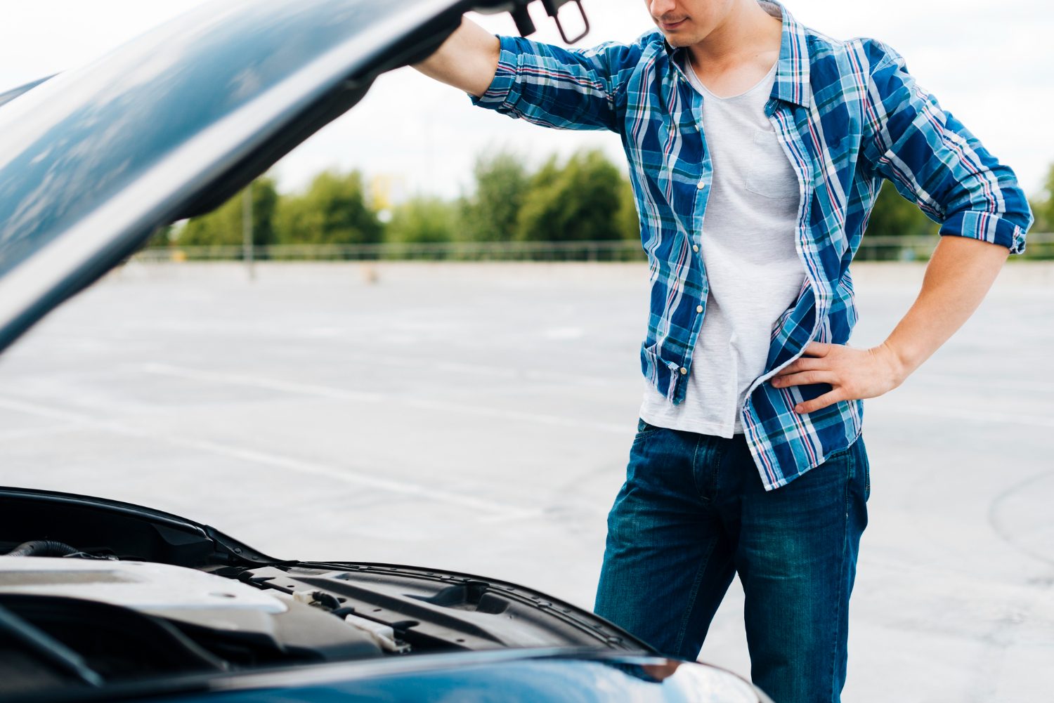 Départ en vacances : la checklist incontournable pour contrôler sa voiture
