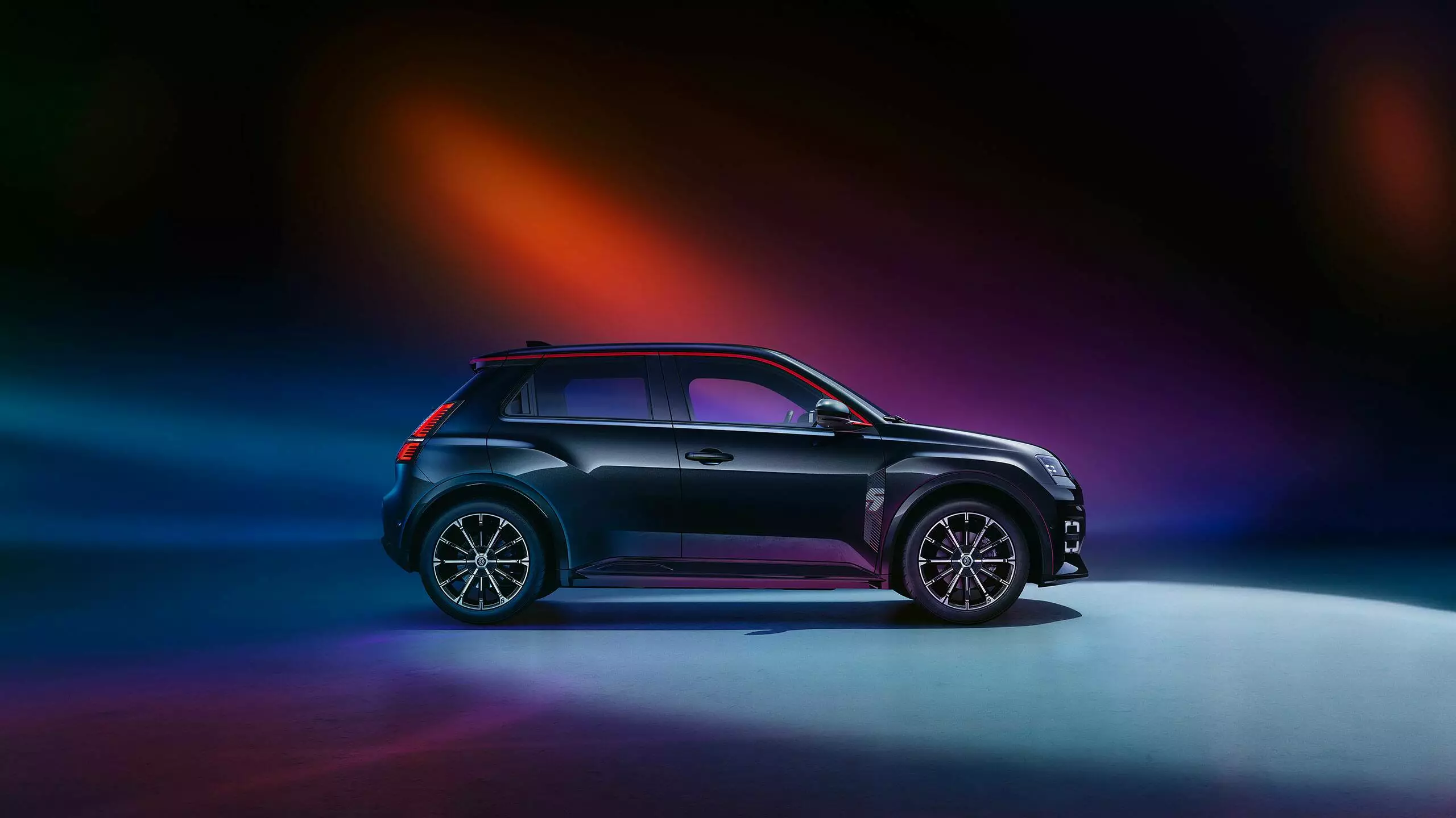 Renault 4 et 5 : nouvelles technologies pour plus d’autonomie et de performances dès 2027