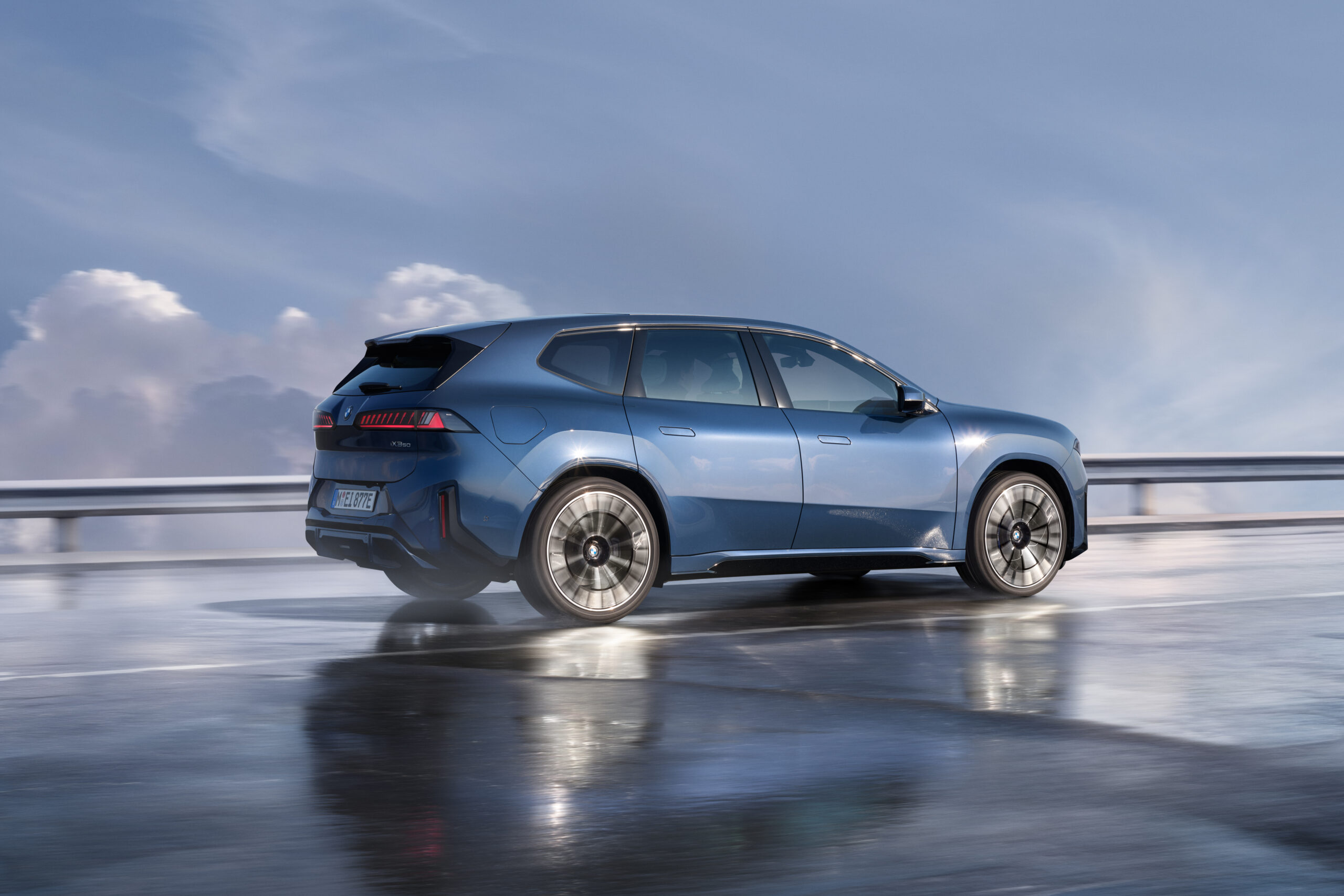 BMW iX3 50 xDrive