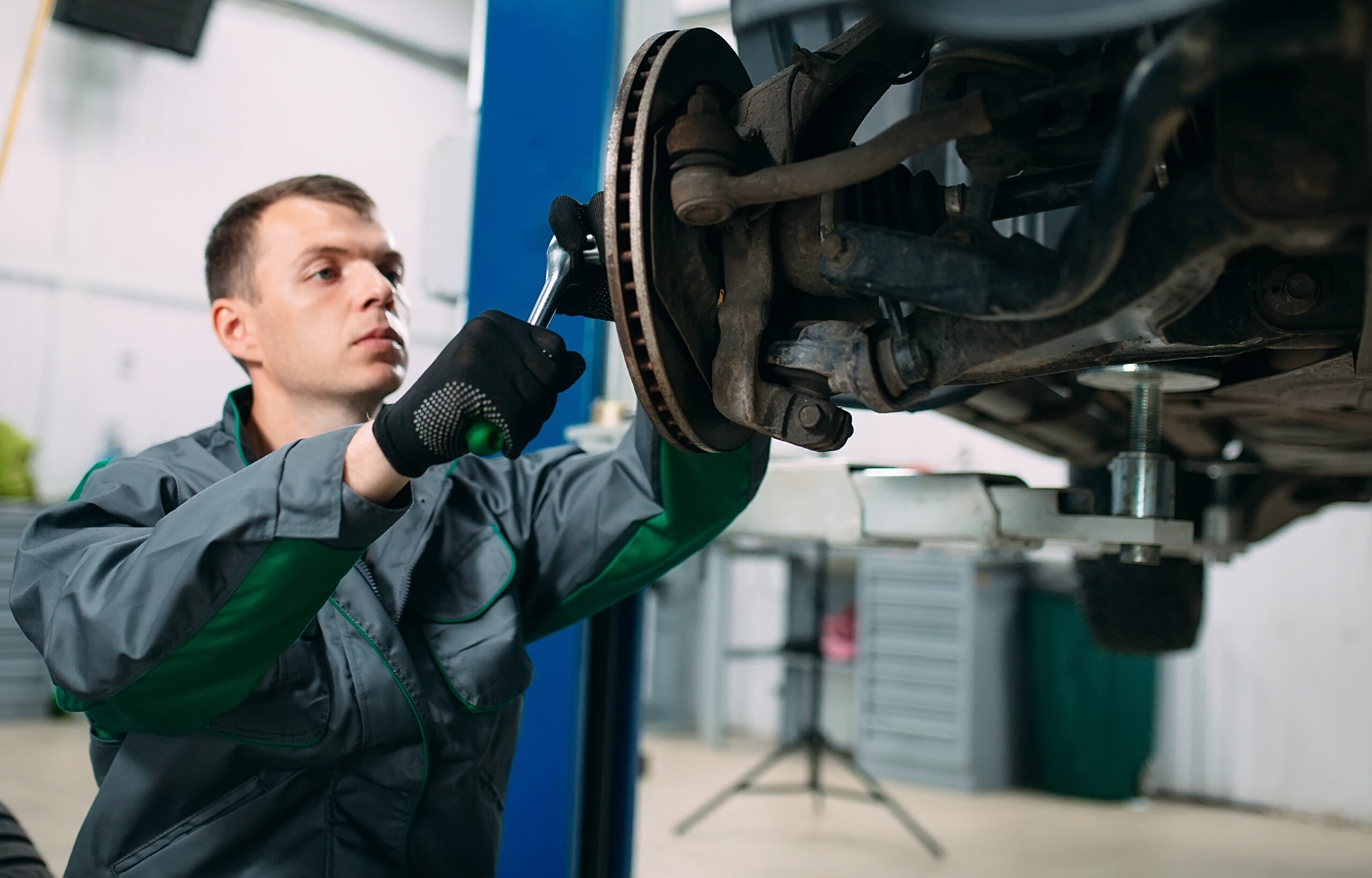 Freins des voitures électriques : comprendre leur durabilité et leur entretien